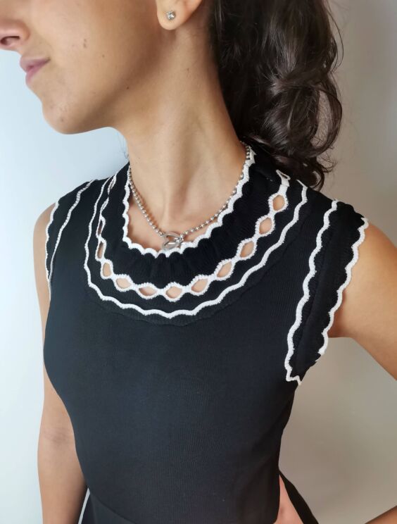 VESTITO NERO SVASATO - Primo Piano Moda